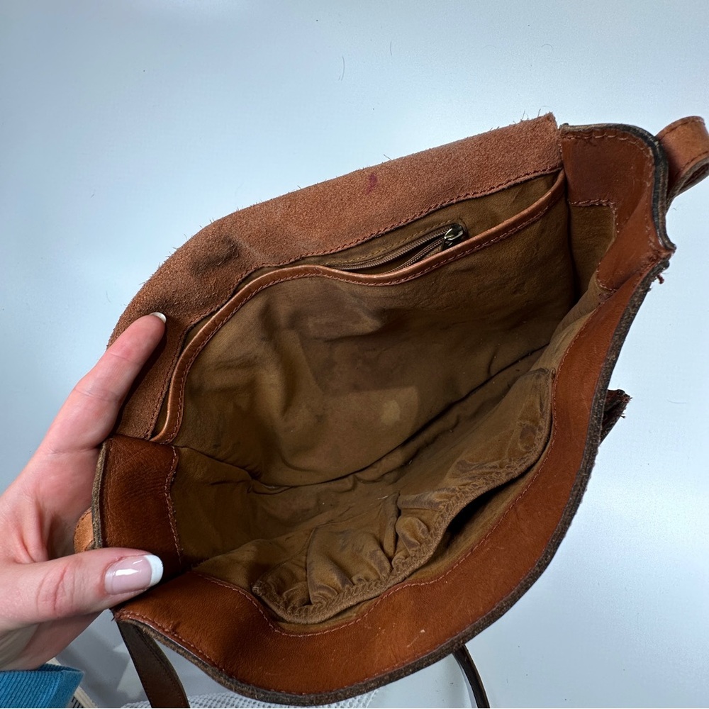 Patricia Nash Crossbody Italian Leather Whipstitc… - image 4